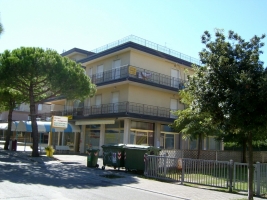Apartmán Condominio Lecci pro 6 osob,250m od pláže s klimatizací